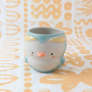 Blue Penguin Feature Cup with Gold Accent (Defects)